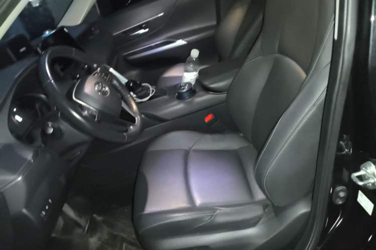 Used Toyota Venza 2023 2.0L CVT Two-Wheel Drive Luxury Edition Left Front Seat