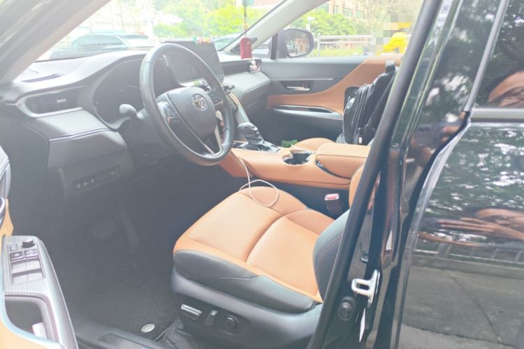 Used Toyota Venza 2023 2.0L CVT Two-Wheel Drive Prestige Version Left Front Seat