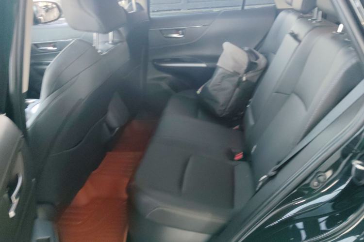 Used Toyota Venza 2023 2.5L Smart Electric Hybrid Dual-Drive Luxury Edition Left Rear Seat