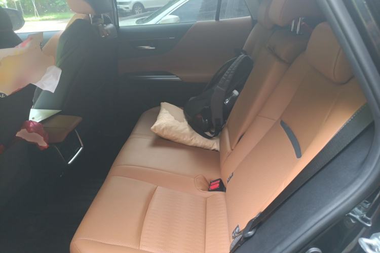 Used Toyota Venza 2023 2.0L CVT Two-Wheel Drive Prestige Version Left Rear Seat