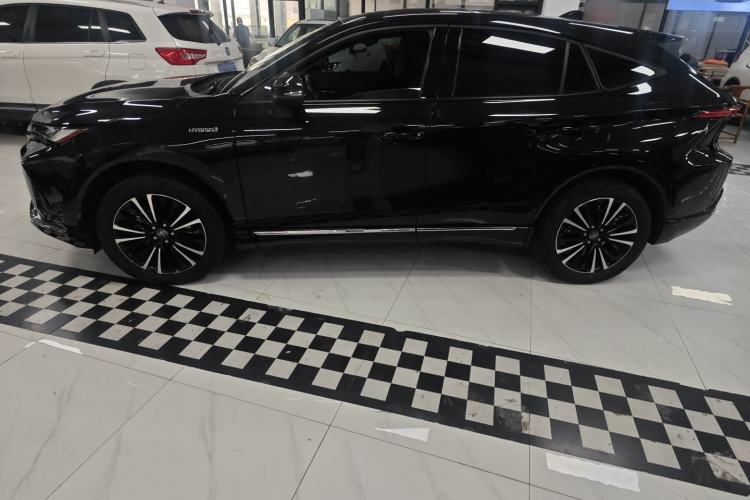 Used Toyota Venza 2023 2.5L Smart Electric Hybrid Dual-Drive Prestige Version Left Side