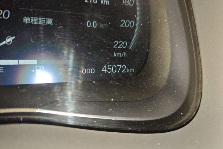 Used Toyota Venza 2023 2.0L CVT Two-Wheel Drive Prestige Version Odometer Close Up
