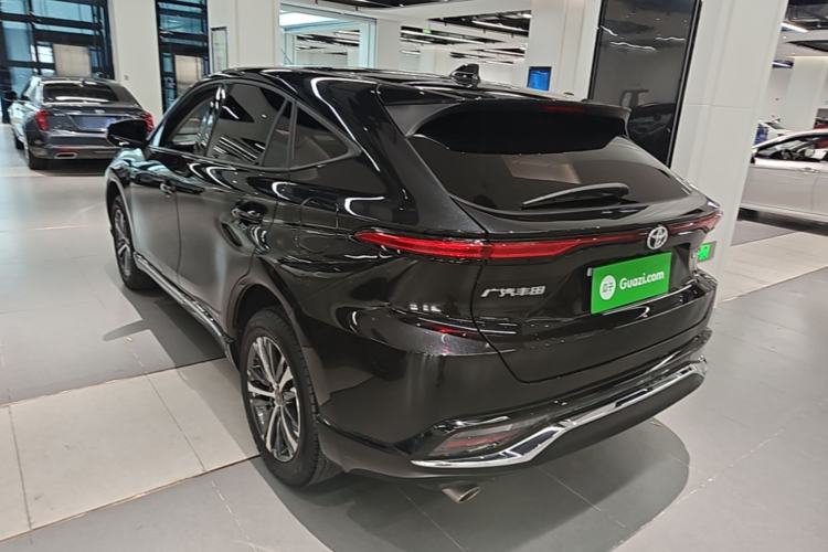 Used Toyota Venza 2023 2.0L CVT Two-Wheel Drive Luxury Edition Rear Left 45 Deg