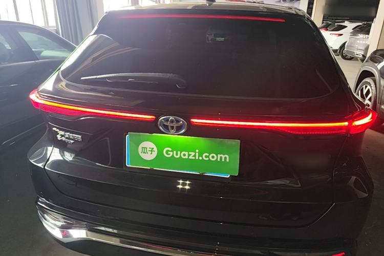 Used Toyota Venza 2023 2.5L Smart Electric Hybrid Dual-Engine Four-Wheel Drive Supreme Edition Rear