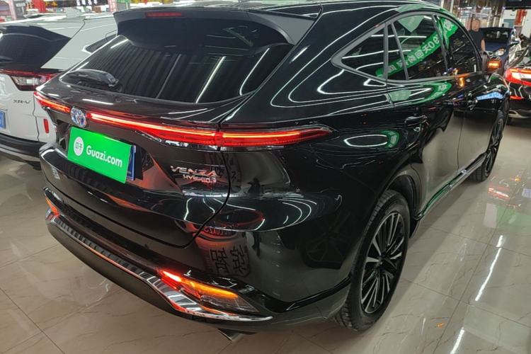 Used Toyota Venza 2023 2.5L Smart Electric Hybrid Dual-Drive Prestige Version Rear Right 45 Deg