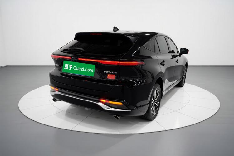 Used Toyota Venza 2023 2.0L CVT Two-Wheel Drive Luxury Edition Rear Right 45 Deg