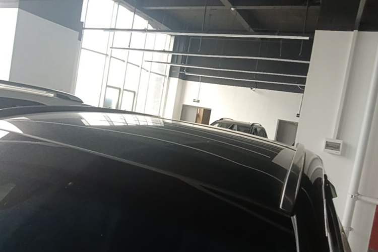 Used Toyota Venza 2023 2.0L CVT Two-Wheel Drive Luxury Edition Roof