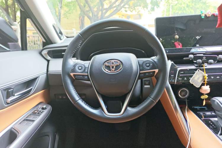 Used Toyota Venza 2023 2.0L CVT Two-Wheel Drive Prestige Version Steering Wheel