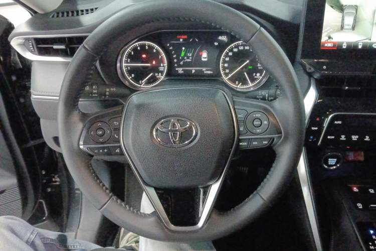 Used Toyota Venza 2023 2.0L CVT Two-Wheel Drive Luxury Edition Steering Wheel