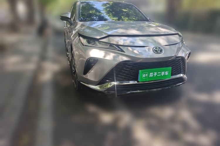 Used Toyota Venza 2023 2.0L CVT Two-Wheel Drive Prestige Version Front Right 45 Deg