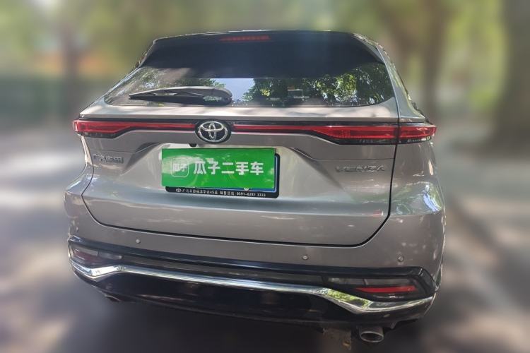 Used Toyota Venza 2023 2.0L CVT Two-Wheel Drive Prestige Version Rear