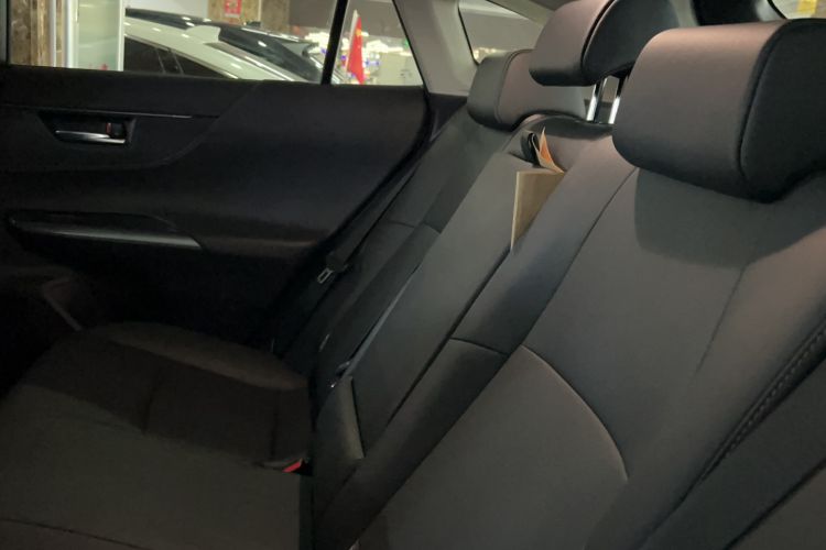 Used Toyota Venza 2023 2.0L CVT Two-Wheel Drive Luxury Edition Interior 1