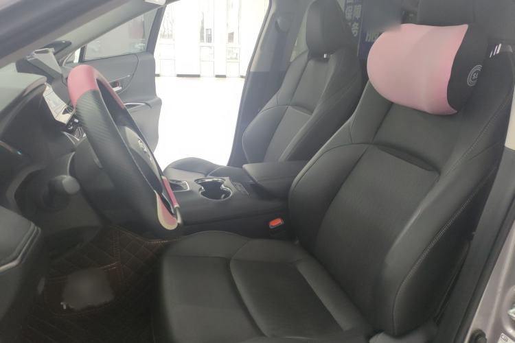 Used Toyota Venza 2023 2.0L CVT Two-Wheel Drive Prestige Version Left Front Seat