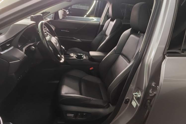 Used Toyota Venza 2023 2.0L CVT Two-Wheel Drive Prestige Version Left Front Seat