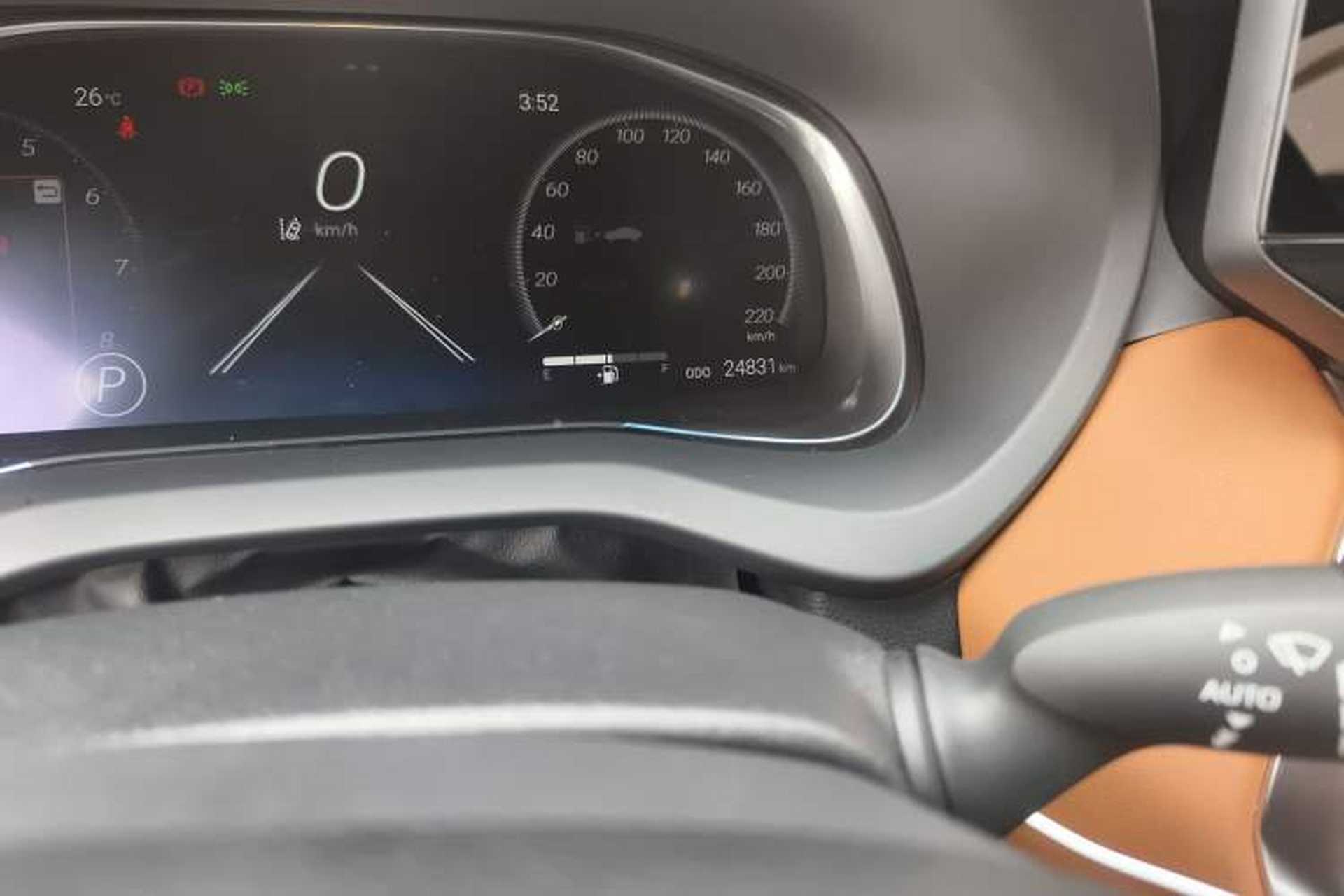 Used Toyota Venza 2023 2.0L CVT Two-Wheel Drive Prestige Version Odometer Close Up