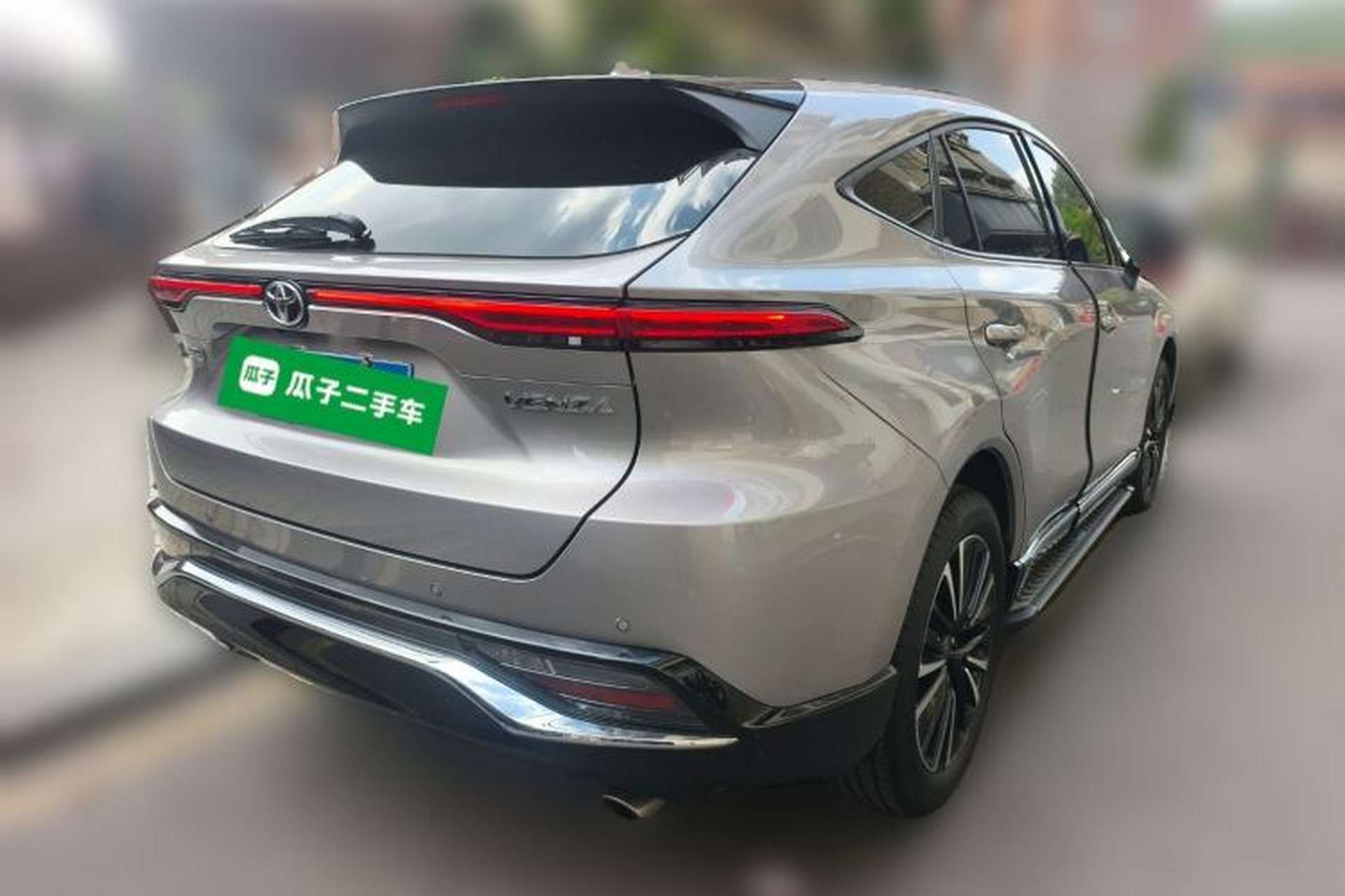 Used Toyota Venza 2023 2.0L CVT Two-Wheel Drive Prestige Version Rear Right 45 Deg