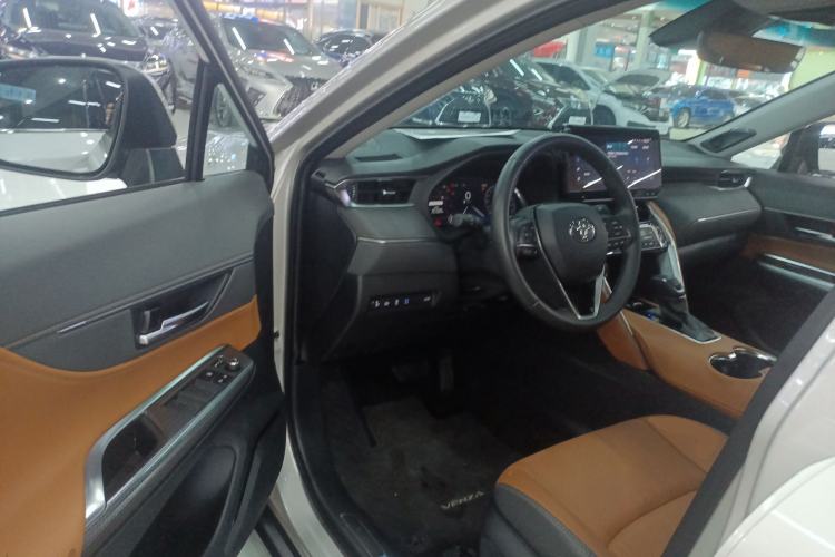 Used Toyota Venza 2023 2.0L CVT Two-Wheel Drive Prestige Version Driver Seat
