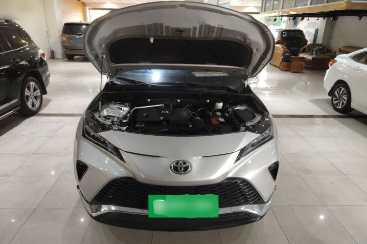 Used Toyota Venza 2023 2.0L CVT Two-Wheel Drive Luxury Edition Engine Bay