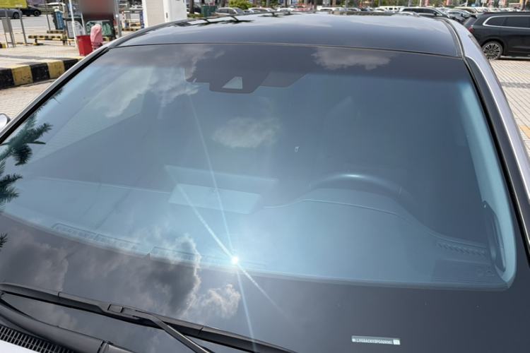 Used Toyota Venza 2023 2.0L CVT Two-Wheel Drive Prestige Version Exterior 3
