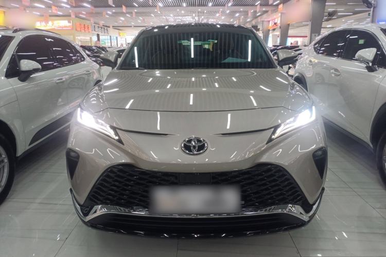 Used Toyota Venza 2023 2.0L CVT Two-Wheel Drive Prestige Version Front
