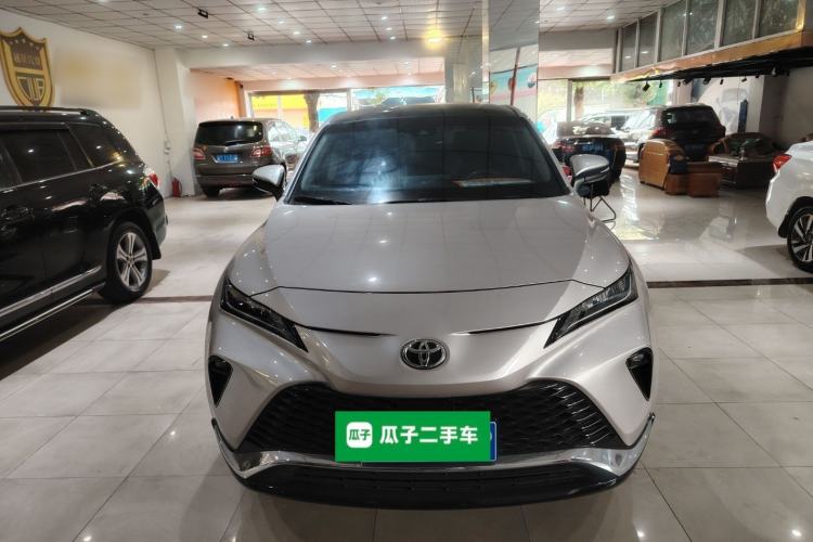 Used Toyota Venza 2023 2.0L CVT Two-Wheel Drive Luxury Edition Front