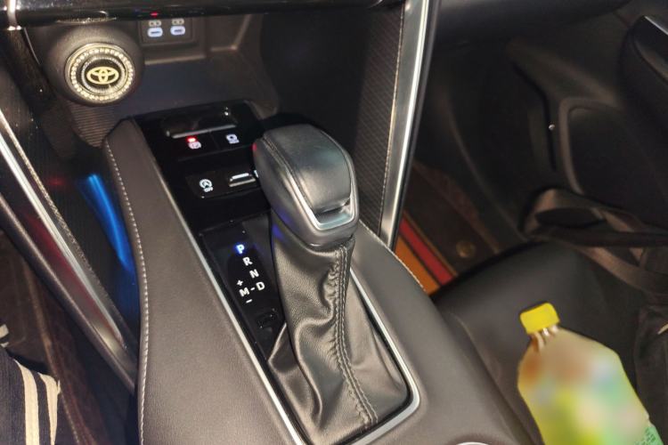 Used Toyota Venza 2023 2.0L CVT Two-Wheel Drive Prestige Version Gear Lever