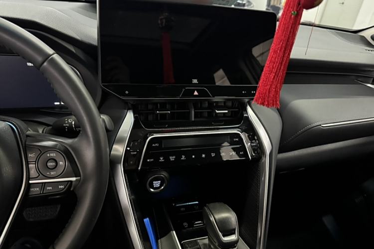 Used Toyota Venza 2023 2.0L CVT Two-Wheel Drive Prestige Version Interior 2