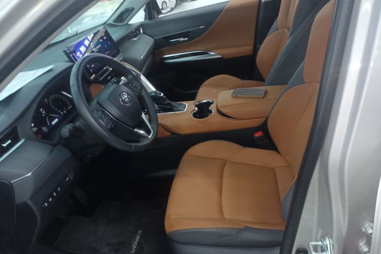 Used Toyota Venza 2023 2.0L CVT Two-Wheel Drive Prestige Version Left Front Seat