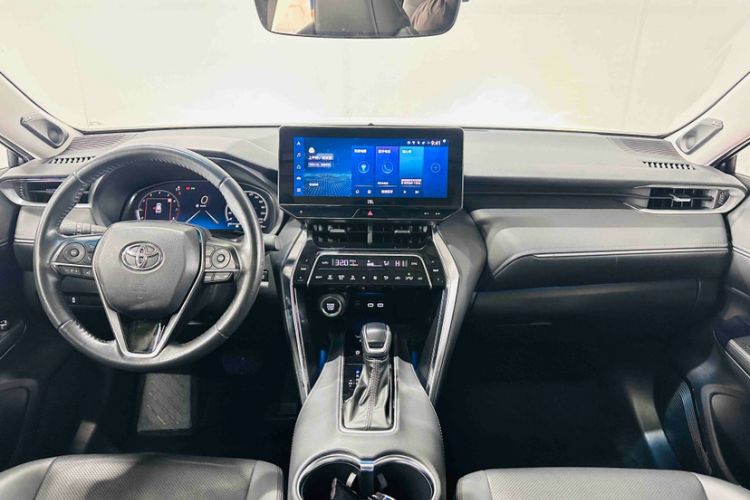 Used Toyota Venza 2023 2.0L CVT Two-Wheel Drive Prestige Version Audio And AC Panel