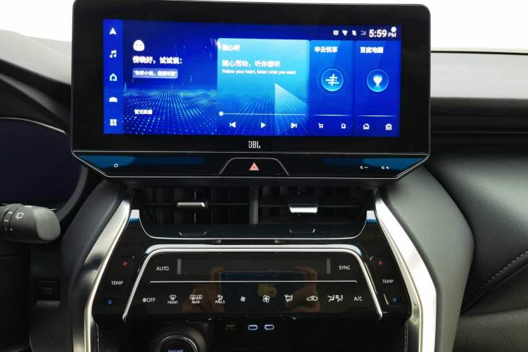 Used Toyota Venza 2023 2.0L CVT Two-Wheel Drive Prestige Version Audio And AC Panel
