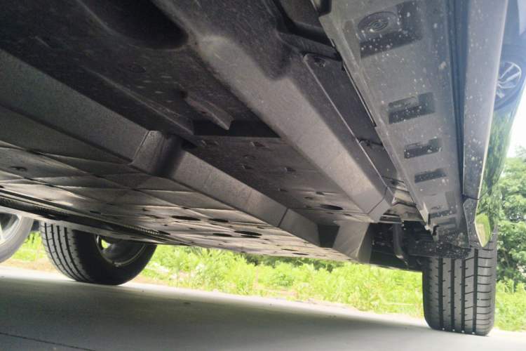 Used Toyota Venza 2023 2.0L CVT Two-Wheel Drive Prestige Version Chassis Front Left