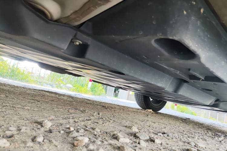Used Toyota Venza 2023 2.5L Smart Electric Hybrid Dual-Drive Luxury Edition Chassis Front Left