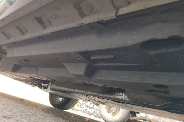 Used Toyota Venza 2023 2.0L CVT Two-Wheel Drive Luxury Edition Chassis Front Right