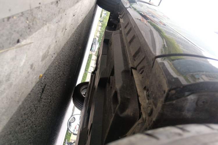 Used Toyota Venza 2023 2.0L CVT Two-Wheel Drive Prestige Version Chassis Front Right