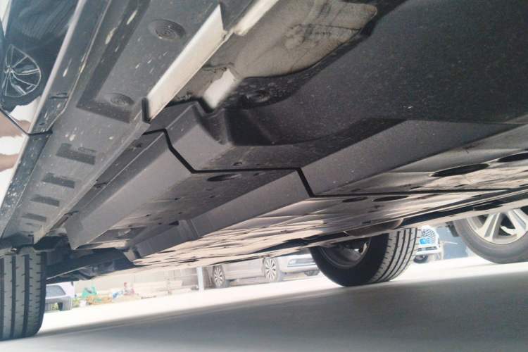 Used Toyota Venza 2023 2.0L CVT Two-Wheel Drive Prestige Version Chassis Rear Left