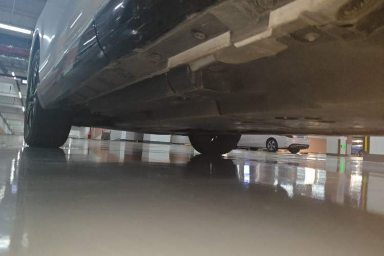 Used Toyota Venza 2023 2.0L CVT Two-Wheel Drive Prestige Version Chassis Rear Left