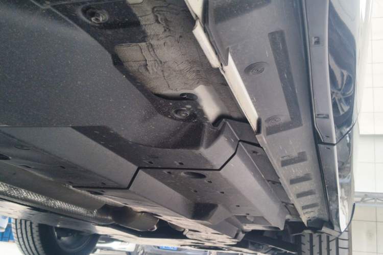 Used Toyota Venza 2023 2.0L CVT Two-Wheel Drive Prestige Version Chassis Rear Right