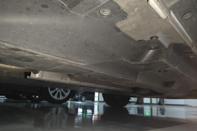 Used Toyota Venza 2023 2.0L CVT Two-Wheel Drive Prestige Version Chassis Rear Right