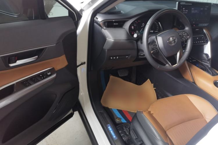 Used Toyota Venza 2023 2.0L CVT Two-Wheel Drive Prestige Version Driver Seat