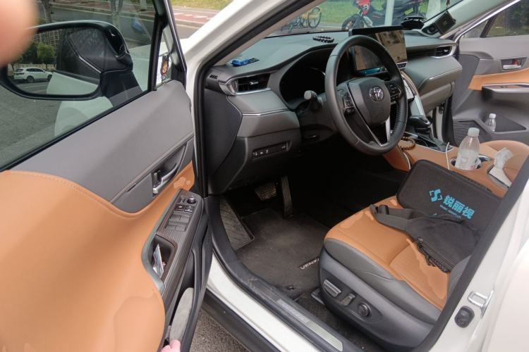 Used Toyota Venza 2023 2.0L CVT Two-Wheel Drive Prestige Version Driver Seat