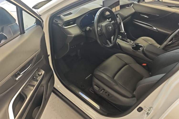 Used Toyota Venza 2023 2.0L CVT Two-Wheel Drive Prestige Version Driver Seat