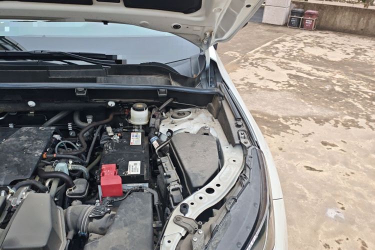 Used Toyota Venza 2023 2.0L CVT Two-Wheel Drive Luxury Edition Engine Bay Left