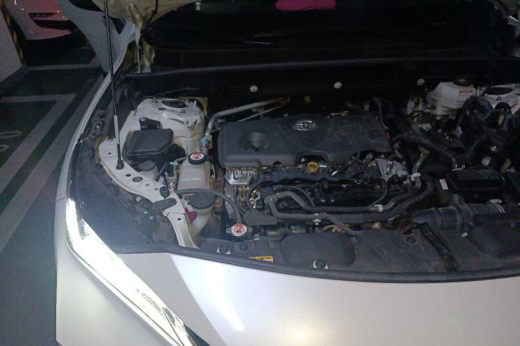 Used Toyota Venza 2023 2.5L Smart Electric Hybrid Dual-Drive Prestige Version Engine Bay Right
