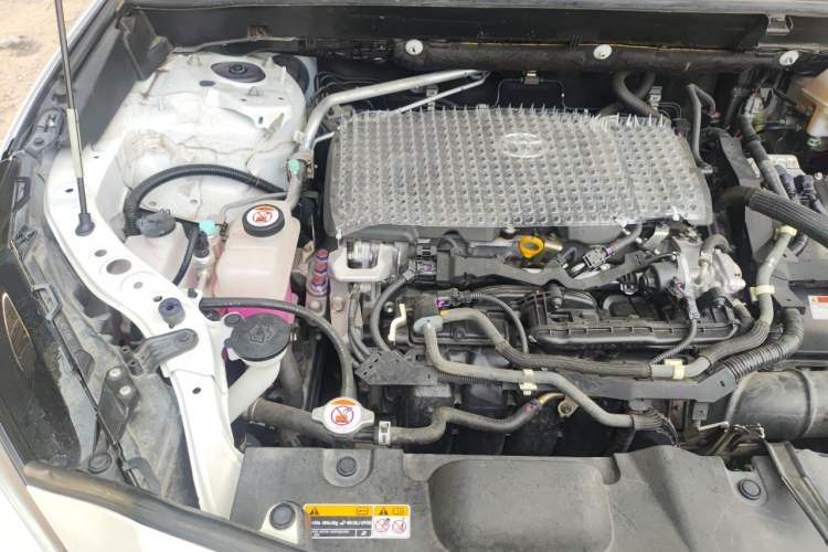 Used Toyota Venza 2023 2.5L Smart Electric Hybrid Dual-Drive Luxury Edition Engine Bay Right