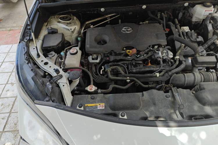 Used Toyota Venza 2023 2.5L Smart Electric Hybrid Dual-Drive Prestige Version Engine Bay Right
