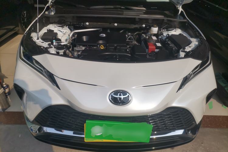 Used Toyota Venza 2023 2.0L CVT Two-Wheel Drive Prestige Version Engine Bay