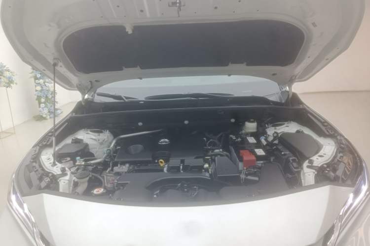 Used Toyota Venza 2023 2.0L CVT Two-Wheel Drive Prestige Version Engine Bay