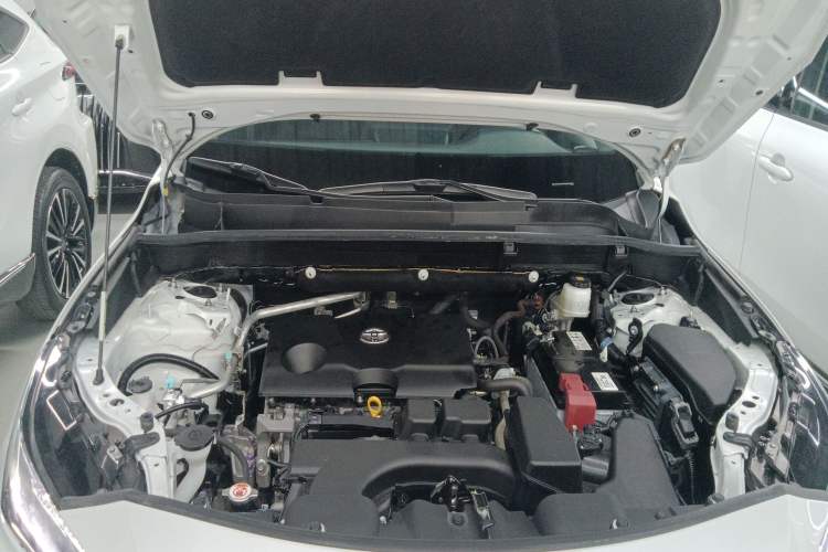 Used Toyota Venza 2023 2.0L CVT Two-Wheel Drive Luxury Edition Engine Bay