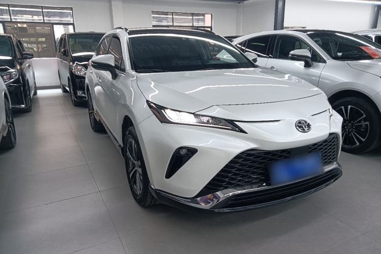 Used Toyota Venza 2023 2.0L CVT Two-Wheel Drive Luxury Edition Exterior 2