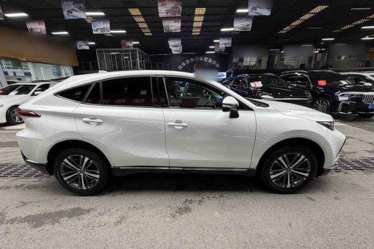 Used Toyota Venza 2023 2.0L CVT Two-Wheel Drive Luxury Edition Exterior 3